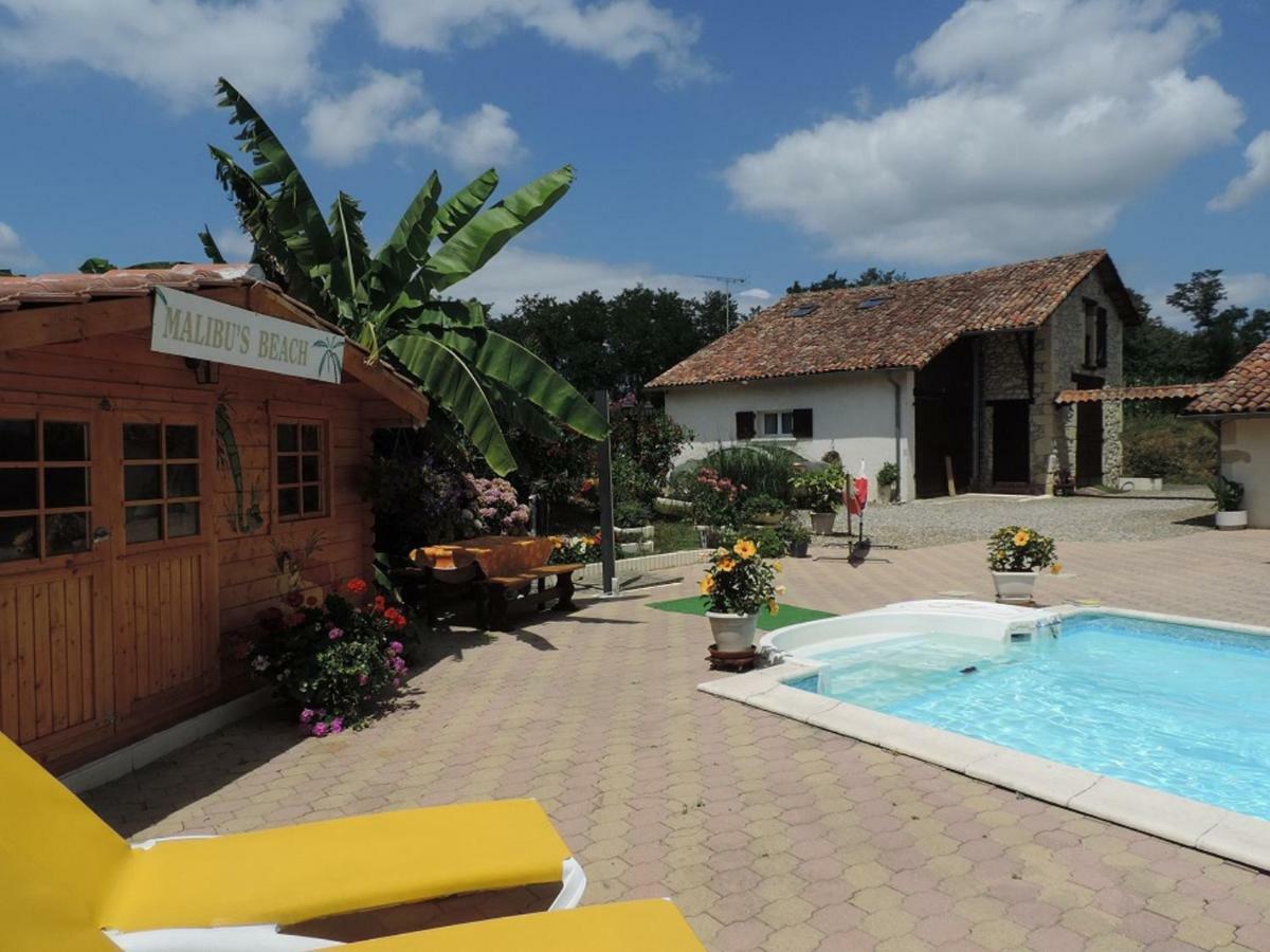 La Gamardaise - M.Millot Bed and Breakfast Gamarde-les-Bains Εξωτερικό φωτογραφία