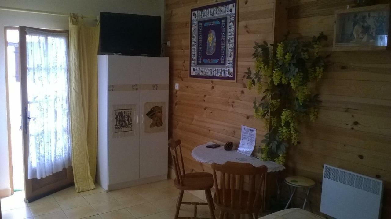 La Gamardaise - M.Millot Bed and Breakfast Gamarde-les-Bains Εξωτερικό φωτογραφία