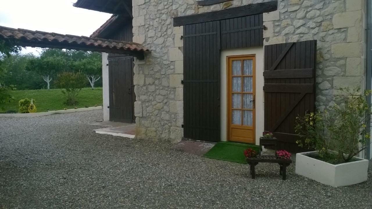 La Gamardaise - M.Millot Bed and Breakfast Gamarde-les-Bains Εξωτερικό φωτογραφία